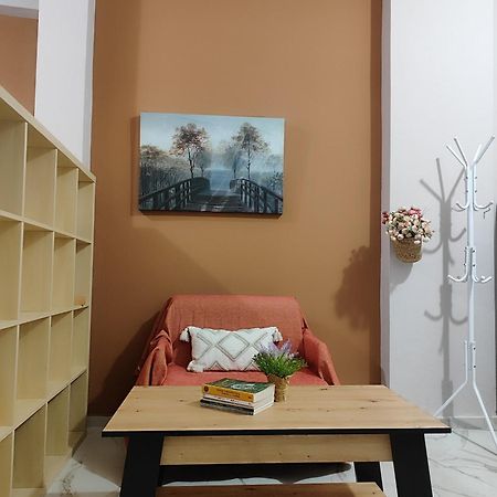 Charilia Apartment Mytilíni Exterior foto